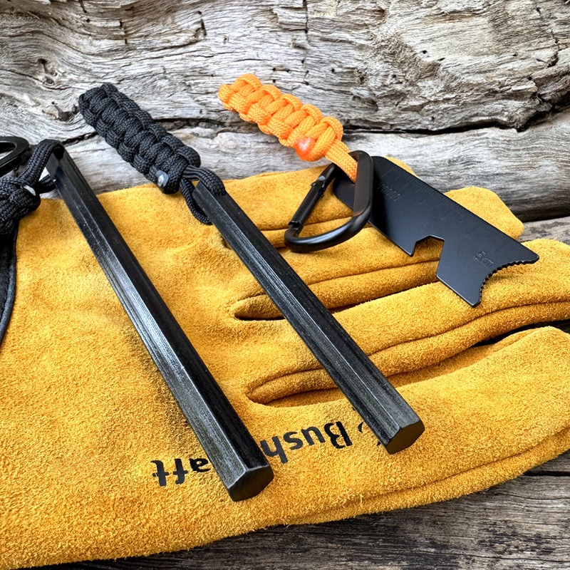 طقم إشعال نار مدمج من بير غريل - مراجعة Ferro Rod Striker وسعره